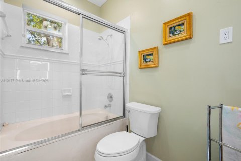 Touwnhouse à vendre à Pembroke Pines, Floride: 2 chambres, 119.01 m2 № 1972328 - photo 15