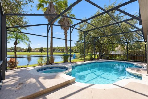 House in Orlando, Florida 4 bedrooms, 216.93 sq.m. № 2410576 - photo 25