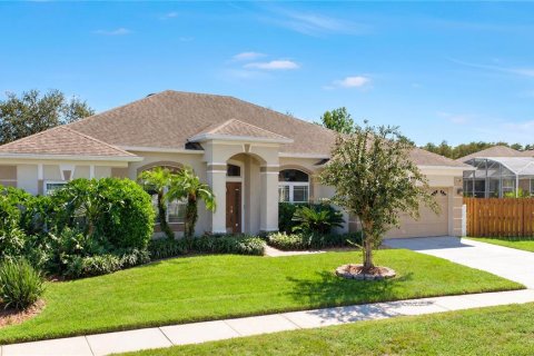 House in Orlando, Florida 4 bedrooms, 216.93 sq.m. № 2410576 - photo 30