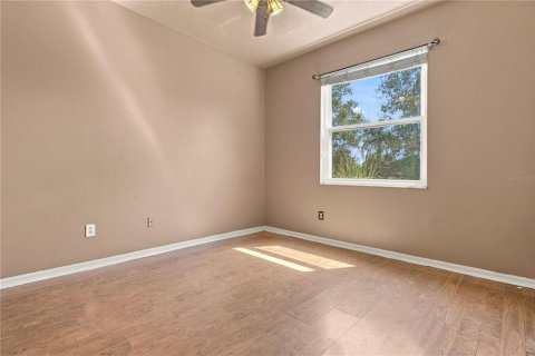 House in Orlando, Florida 4 bedrooms, 216.93 sq.m. № 2410576 - photo 20