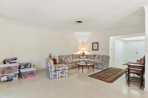 House in Boca Raton, Florida 4 bedrooms, 207.73 sq.m. № 2247877 - photo 7