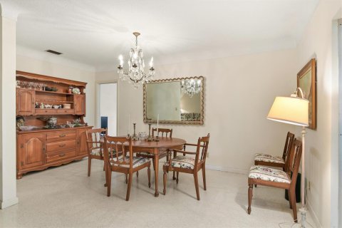 House in Boca Raton, Florida 4 bedrooms, 207.73 sq.m. № 2247877 - photo 6