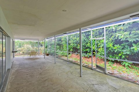 House in Boca Raton, Florida 4 bedrooms, 207.73 sq.m. № 2247877 - photo 24