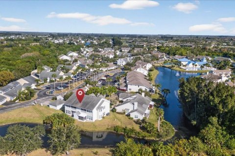 Condo in Vero Beach, Florida, 2 bedrooms  № 2086734 - photo 18