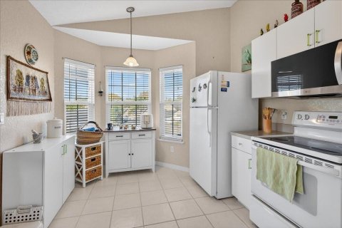 Condo in Vero Beach, Florida, 2 bedrooms  № 2086734 - photo 7