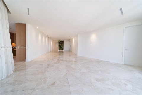 Condo in Fort Lauderdale, Florida, 5 bedrooms  № 1819848 - photo 26