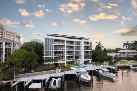 Condo in Fort Lauderdale, Florida, 5 bedrooms  № 1819848 - photo 6