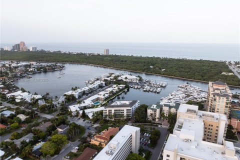 Condo in Fort Lauderdale, Florida, 5 bedrooms  № 1819848 - photo 3