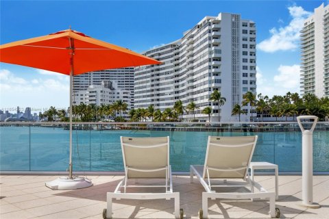 Condominio en alquiler en Miami Beach, Florida, 2 dormitorios, 116.78 m2 № 1872131 - foto 26