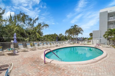 Condominio en alquiler en Pompano Beach, Florida, 2 dormitorios, 77.57 m2 № 2059770 - foto 22