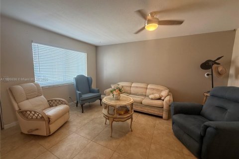 Condominio en alquiler en Pompano Beach, Florida, 2 dormitorios, 77.57 m2 № 2059770 - foto 6
