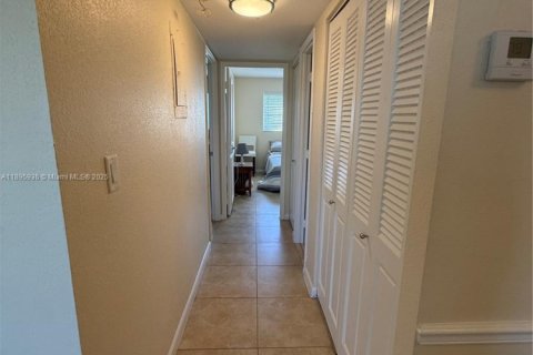 Condominio en alquiler en Pompano Beach, Florida, 2 dormitorios, 77.57 m2 № 2059770 - foto 7