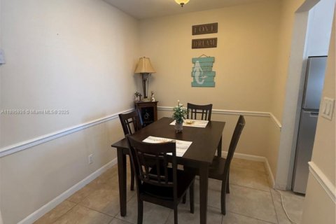 Condominio en alquiler en Pompano Beach, Florida, 2 dormitorios, 77.57 m2 № 2059770 - foto 4