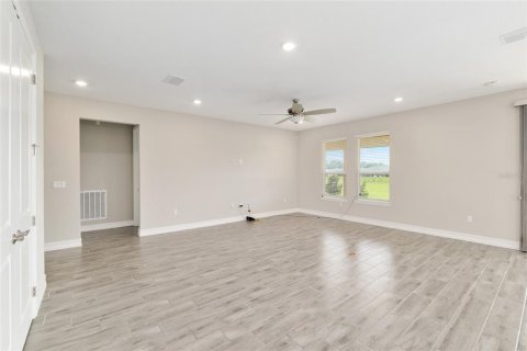 House in Ocala, Florida 3 bedrooms, 228.45 sq.m. № 1807317 - photo 27