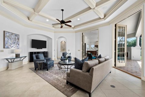House in Sarasota, Florida 3 bedrooms, 533.44 sq.m. № 2134912 - photo 20