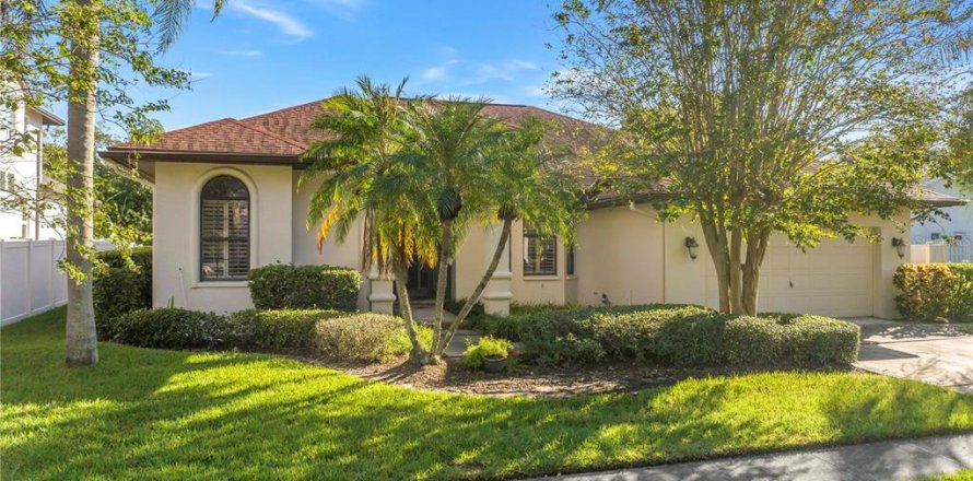 Villa ou maison à Saint Petersburg, Floride 3 chambres, 230.49 m2 № 2430623