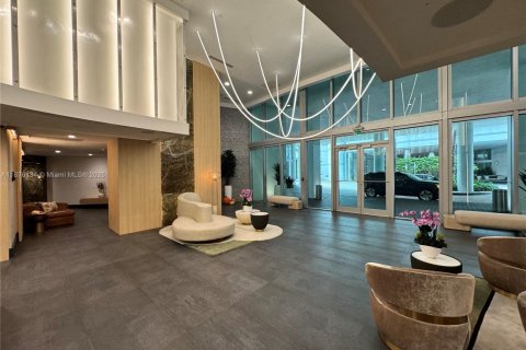 Condo in Miami, Florida, 2 bedrooms № 1936528 - photo 23