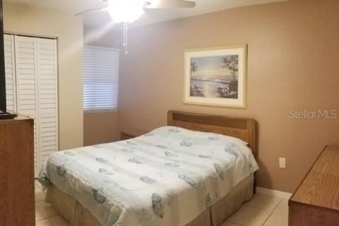 Copropriété à louer à Sarasota, Floride: 2 chambres, 98.94 m2 № 1115343 - photo 13