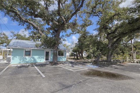 Propiedad comercial en alquiler en Englewood, Florida, 89.19 m2 № 1883583 - foto 1