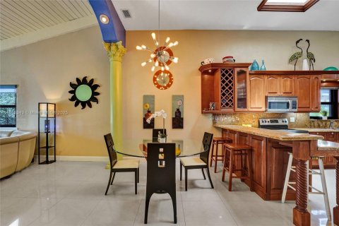 Casa en venta en Hallandale Beach, Florida, 3 dormitorios, 156.08 m2 № 1857612 - foto 11
