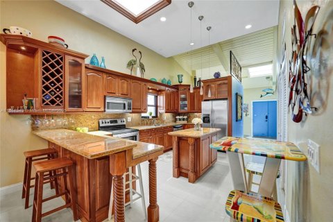 Casa en venta en Hallandale Beach, Florida, 3 dormitorios, 156.08 m2 № 1857612 - foto 8