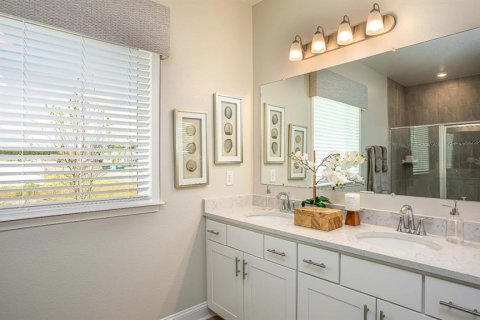 Casa en venta en North Port, Florida, 4 dormitorios, 212.37 m2 № 1914352 - foto 16