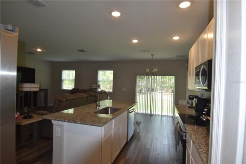 Villa ou maison à vendre à Weeki Wachee, Floride: 3 chambres, 148.64 m2 № 2148063 - photo 6