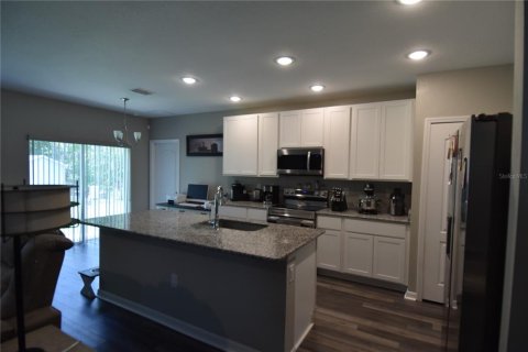 Villa ou maison à vendre à Weeki Wachee, Floride: 3 chambres, 148.64 m2 № 2148063 - photo 5