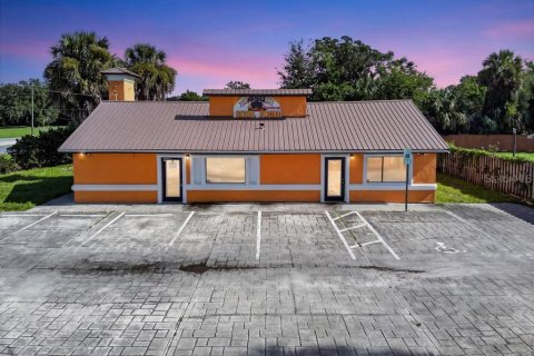 Immobilier commercial à vendre à Palatka, Floride: 144.93 m2 № 2323321 - photo 2