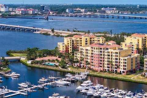 Condominio en venta en Palmetto, Florida, 3 dormitorios, 196.49 m2 № 1681752 - foto 2