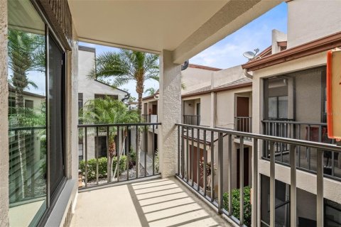Condo in Clearwater, Florida, 2 bedrooms  № 1685285 - photo 3