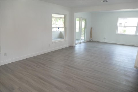 Villa ou maison à vendre à Orlando, Floride: 3 chambres, 182.74 m2 № 2098125 - photo 10