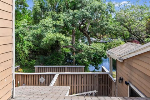 Touwnhouse à vendre à North Lauderdale, Floride: 2 chambres, 110.18 m2 № 2249291 - photo 29