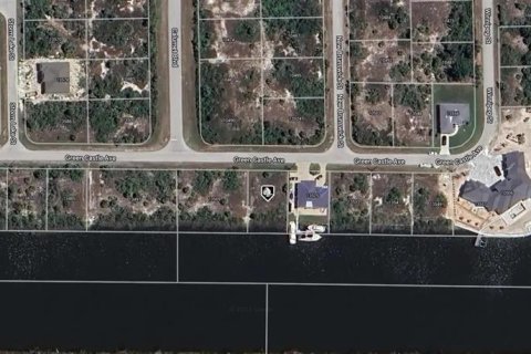 Land in Port Charlotte, Florida № 1909151 - photo 1