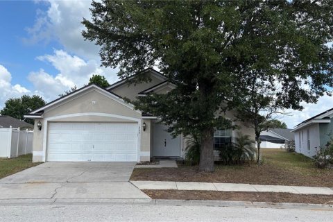 Villa ou maison à louer à Davenport, Floride: 4 chambres, 178.84 m2 № 1722142 - photo 2