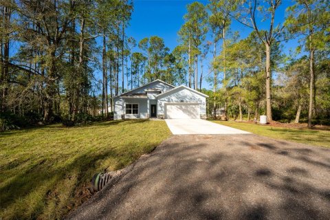 House in DeLand, Florida 4 bedrooms, 186.27 sq.m. № 2108034
