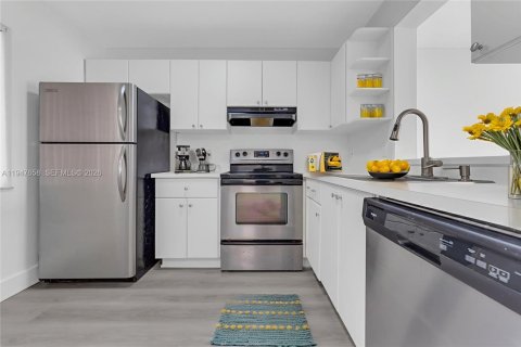 Copropriété à vendre à Miramar, Floride: 2 chambres, 77.29 m2 № 2004157 - photo 4