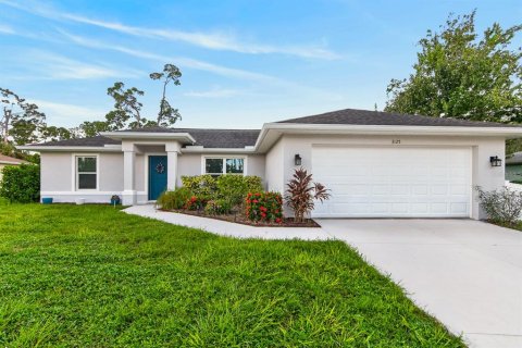 Villa ou maison à North Port, Floride 3 chambres, 113.62 m2 № 2388542