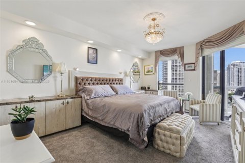 Copropriété à vendre à Aventura, Floride: 2 chambres, 139.35 m2 № 1938780 - photo 18