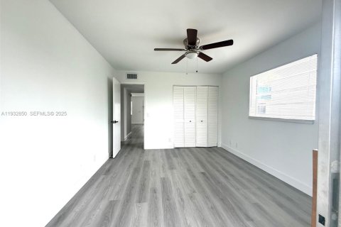 Condominio en venta en Delray Beach, Florida, 2 dormitorios, 84.26 m2 № 1991681 - foto 20