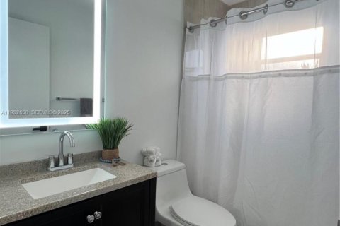 Condominio en venta en Delray Beach, Florida, 2 dormitorios, 84.26 m2 № 1991681 - foto 13