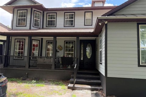 House in Clermont, Florida 4 bedrooms, 372.72 sq.m. № 2287937
