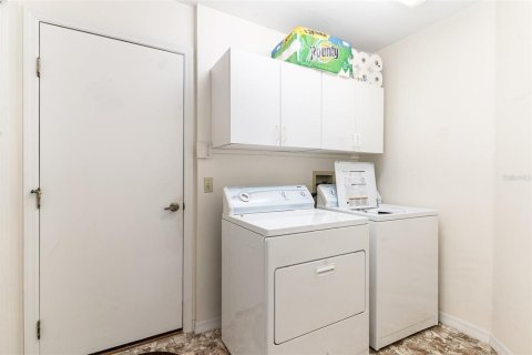 Купить виллу или дом в Бевърли Хилс, Флорида 4 комнаты, 145.67м2, № 1855874 - фото 14