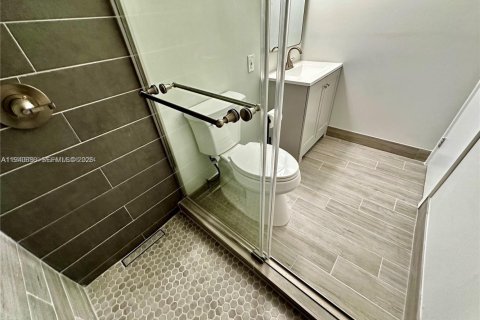 Copropriété à louer à Miami Gardens, Floride: 2 chambres, 67.82 m2 № 1998041 - photo 11