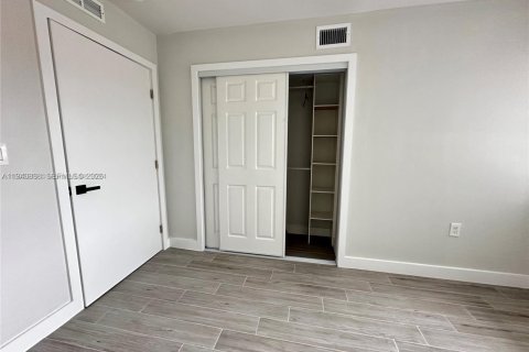 Copropriété à louer à Miami Gardens, Floride: 2 chambres, 67.82 m2 № 1998041 - photo 30