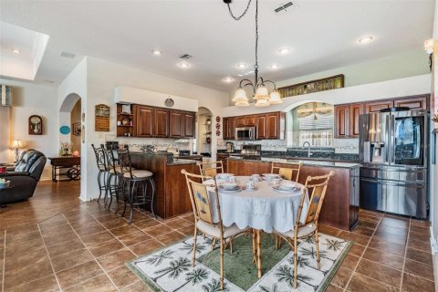 Casa en venta en Spring Hill, Florida, 4 dormitorios, 241.64 m2 № 1569224 - foto 14