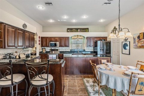 Casa en venta en Spring Hill, Florida, 4 dormitorios, 241.64 m2 № 1569224 - foto 16