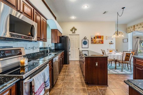 Casa en venta en Spring Hill, Florida, 4 dormitorios, 241.64 m2 № 1569224 - foto 20