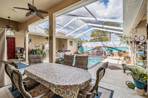 Casa en venta en Spring Hill, Florida, 4 dormitorios, 241.64 m2 № 1569224 - foto 8