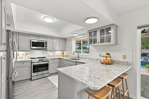 Купить виллу или дом в Тампа, Флорида 8 комнат, 200.85м2, № 2430661 - фото 10